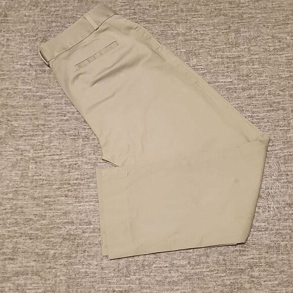 Banana Republic- crop pant - Picture 1 of 6